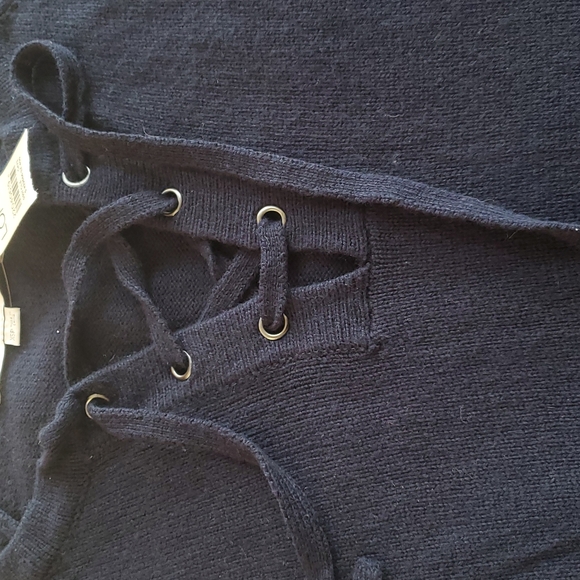 Ann Taylor LOFT Petites Navy Tied VNeck Long Sleeve Lighter Sweater Size XSP NWT - Picture 4 of 6